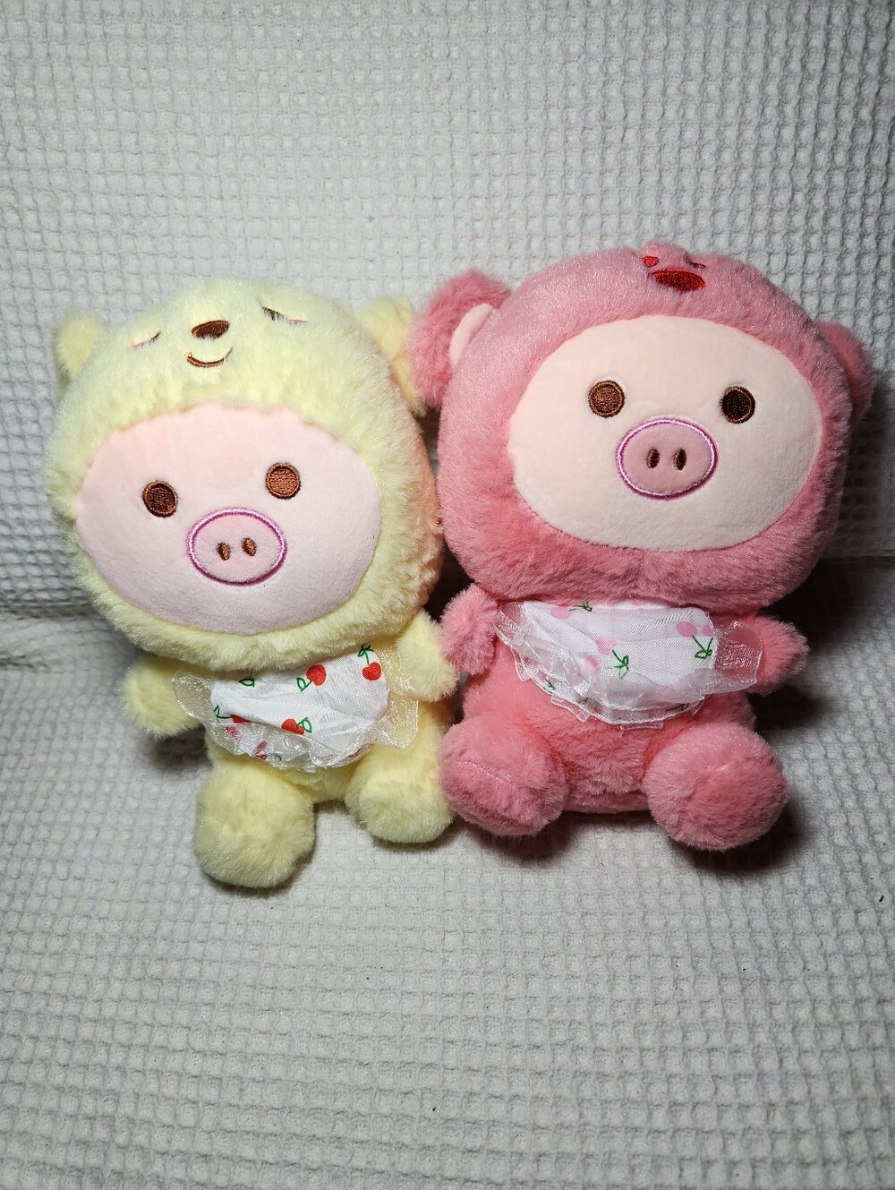 Plush Piglet Pair - Pink and Pale Yellow Soft Stuffed Animals